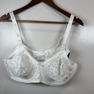 Bali Stretch Lace Underwire Bra Size 42C White NWT Sexy